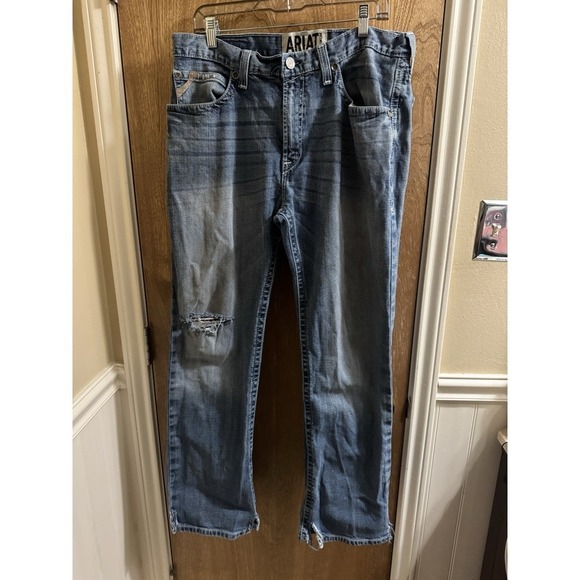 Ariat Other - Ariat Mens M2 Relaxed Boot Cut Denim Jeans Distressed Size 35 X 32 Mid Rise